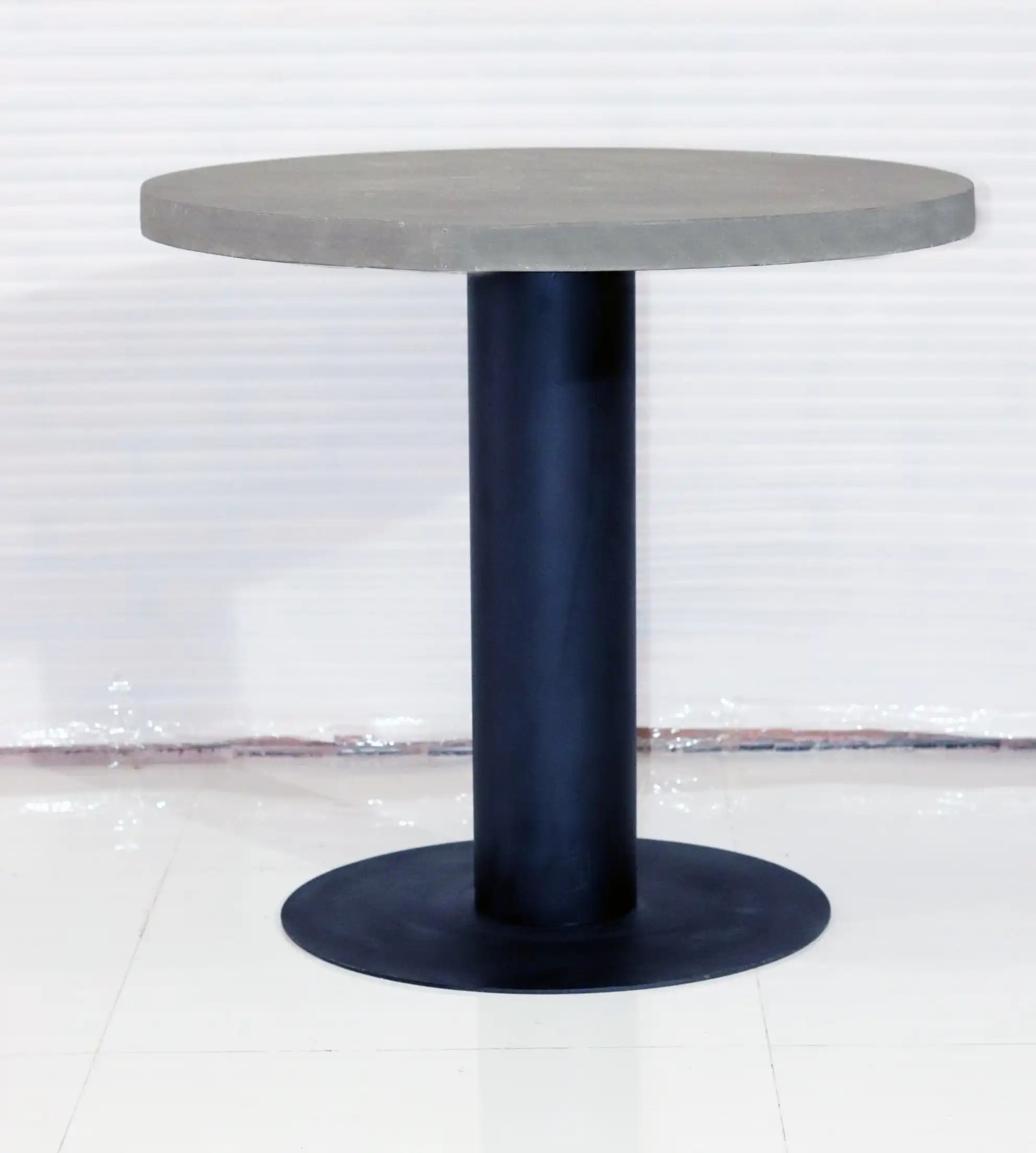 Round Table (Table Top  Concrete Finish & Leg  Iron) KD - popular handicrafts